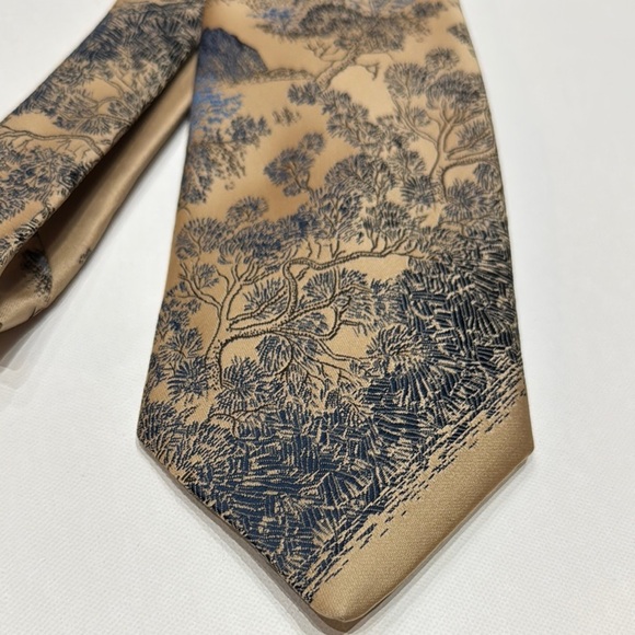 Yves Saint Laurent Scenic Tan and Blue Men's Tie - Picture 2 of 9